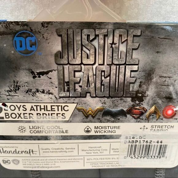 DC JUSTICE LEAGUE Size 8 -2 Boys Boxer Briefs NWT - Picture 7 of 7